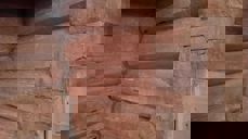 Tømmerstokkane i Volbu kyrkje. Foto: Eli Vatn