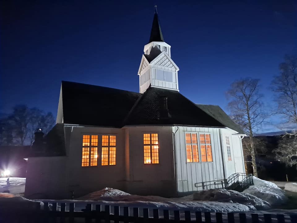 Rogne kyrkje foto Eli Vatn