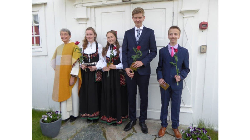 Årets konfirmantar Foto: Bengt Holar
