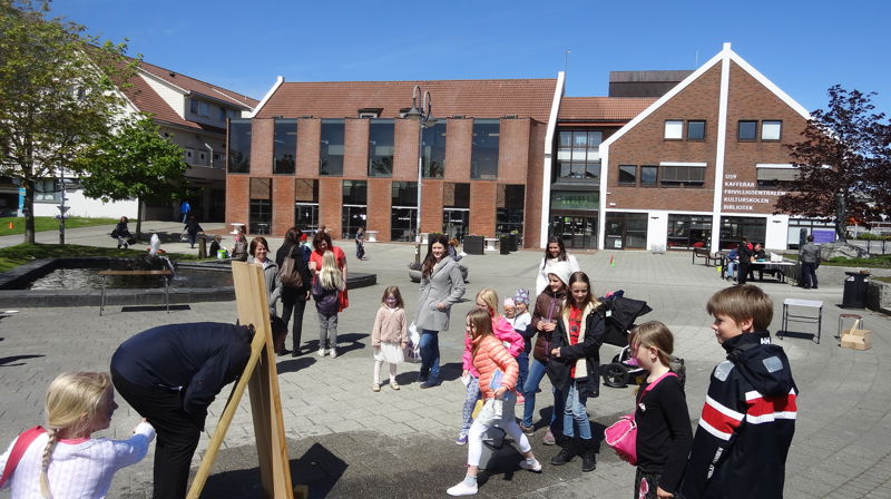 Misjonstivoli på torget!