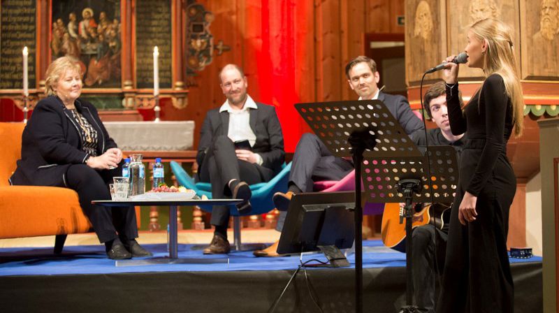 Statsminister Erna Solberg i Randaberg kirke