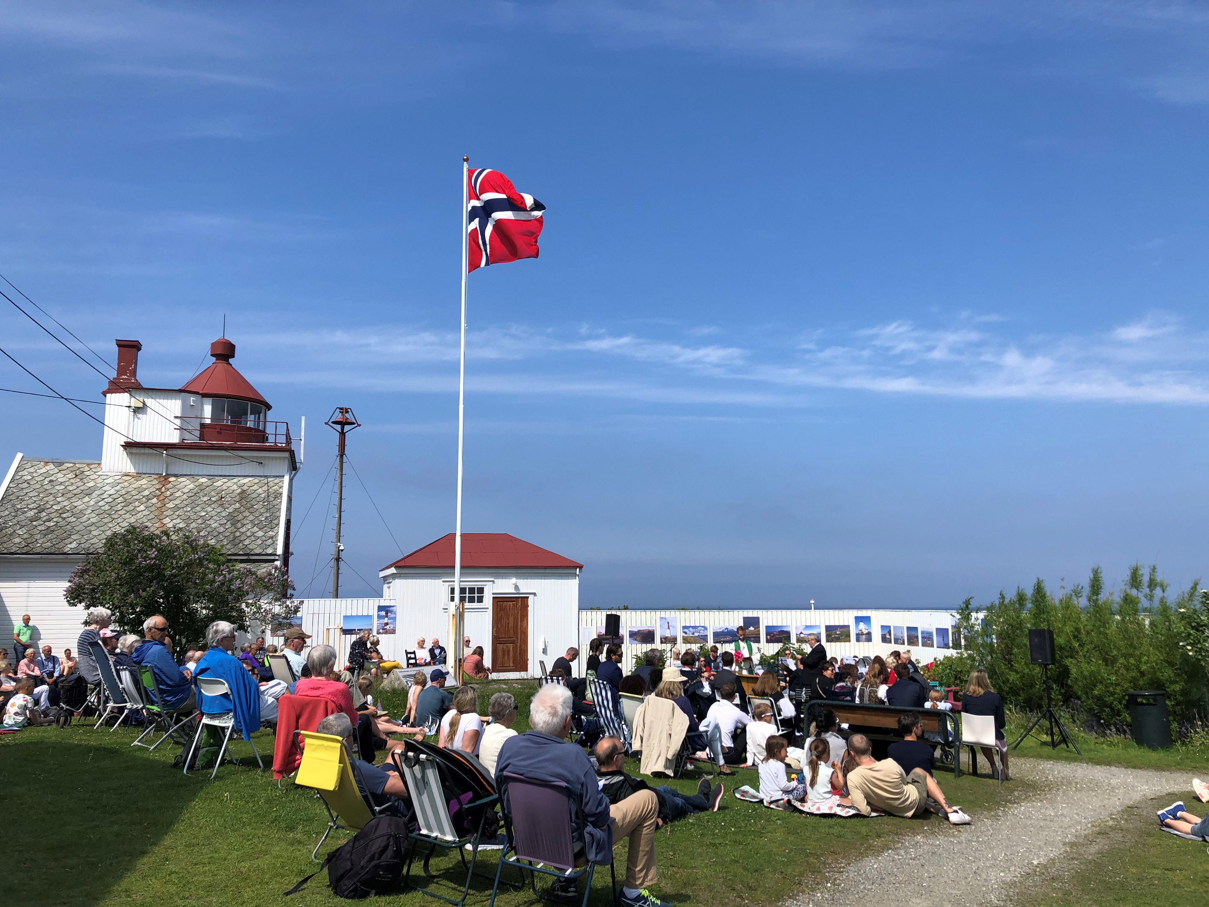 Velkommen til fellesgudstjeneste på Tungenes fyr