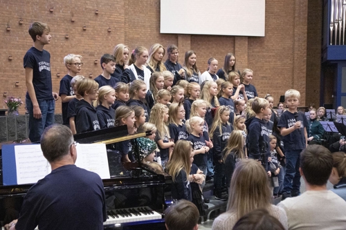 Rabakoret synger i Søm kirke