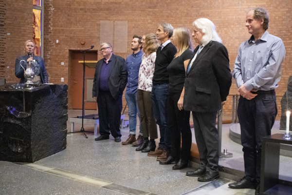 Utgående menighetsråd - fra venstre: Daglig leder Åsne Louise Halvorsen, Lars Ivar Gjørv, Tobias Malvig, Julie Tovar Egeland, Nils Kristian Aarsland, Kirsten Leidal, Martin Pearson, Terje Egeland