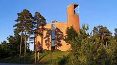 Søm kirke - veikirke også i sommer