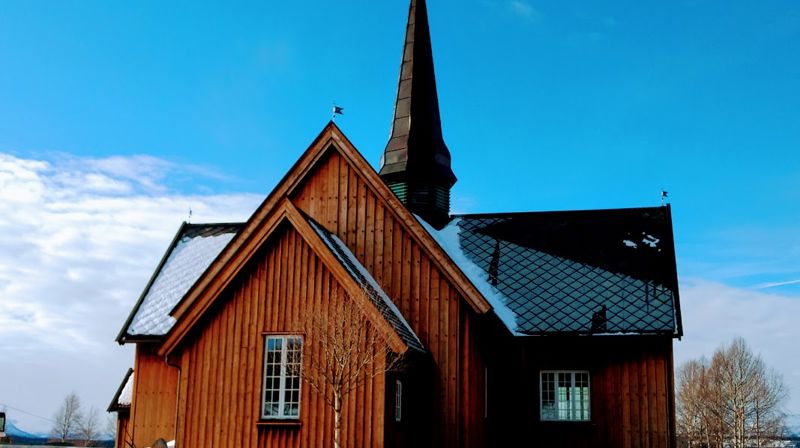 Velkommen til gudstjeneste 23.Mai i Innset kirke