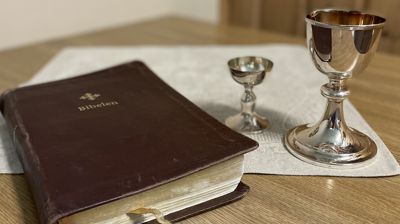Middagsbønn, kaffe og samvær i Berkåk kirke