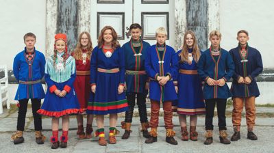 Konfirmanter i Saemien Åålmege i 2023, Røros/Plassje. Foto: Julia Fjellheim