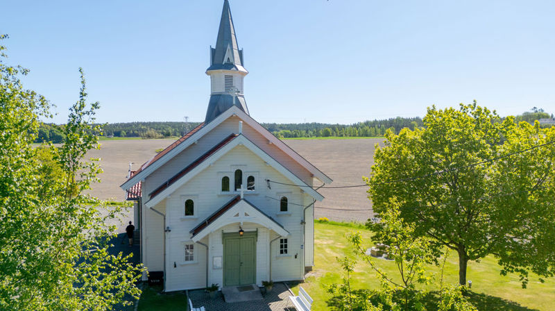 Holleby kirke
