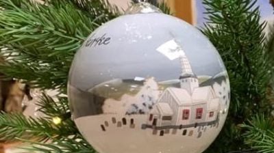 Julekuler med lokale kirker