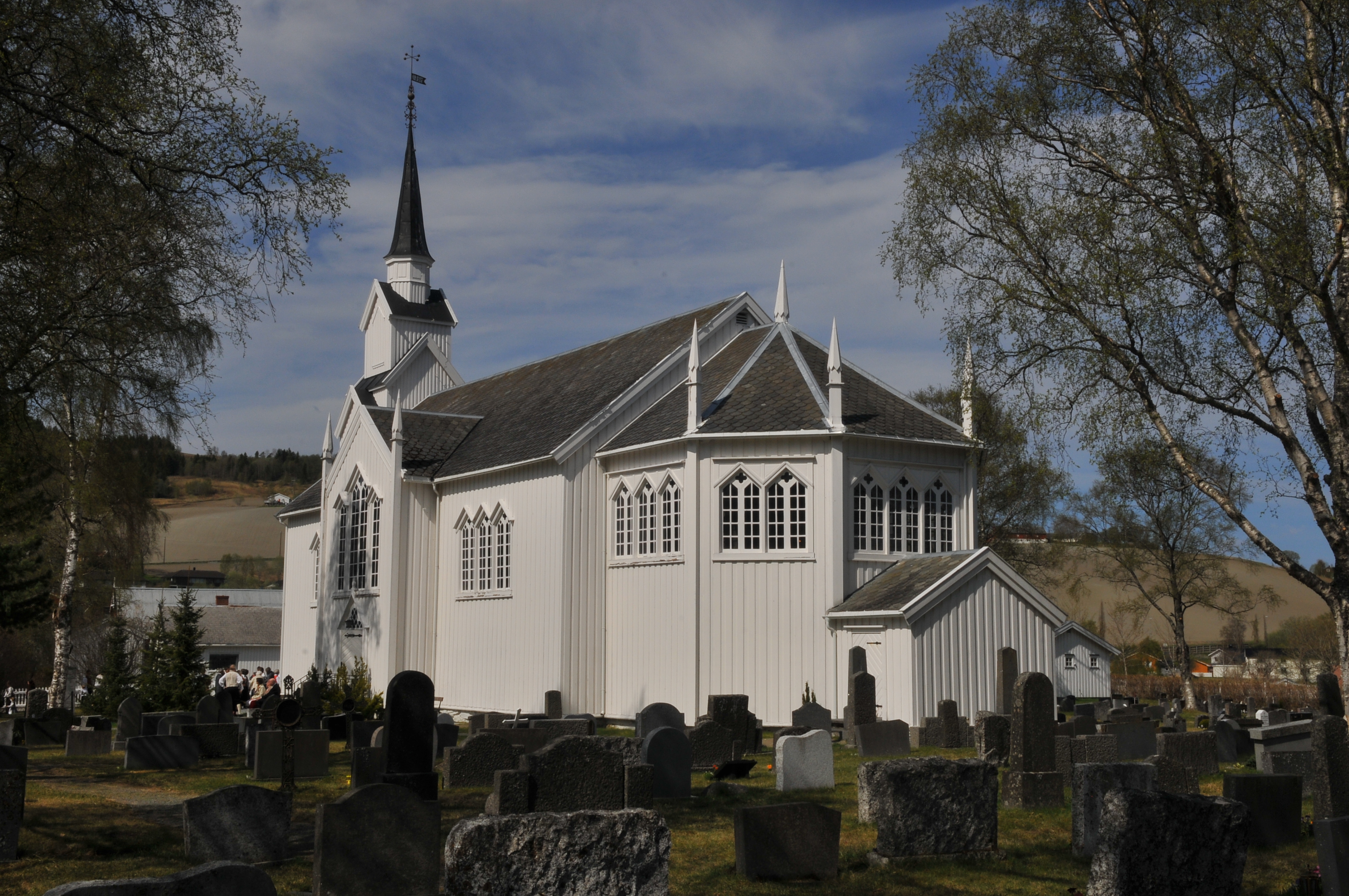 Dugnad Børsa kirkegård