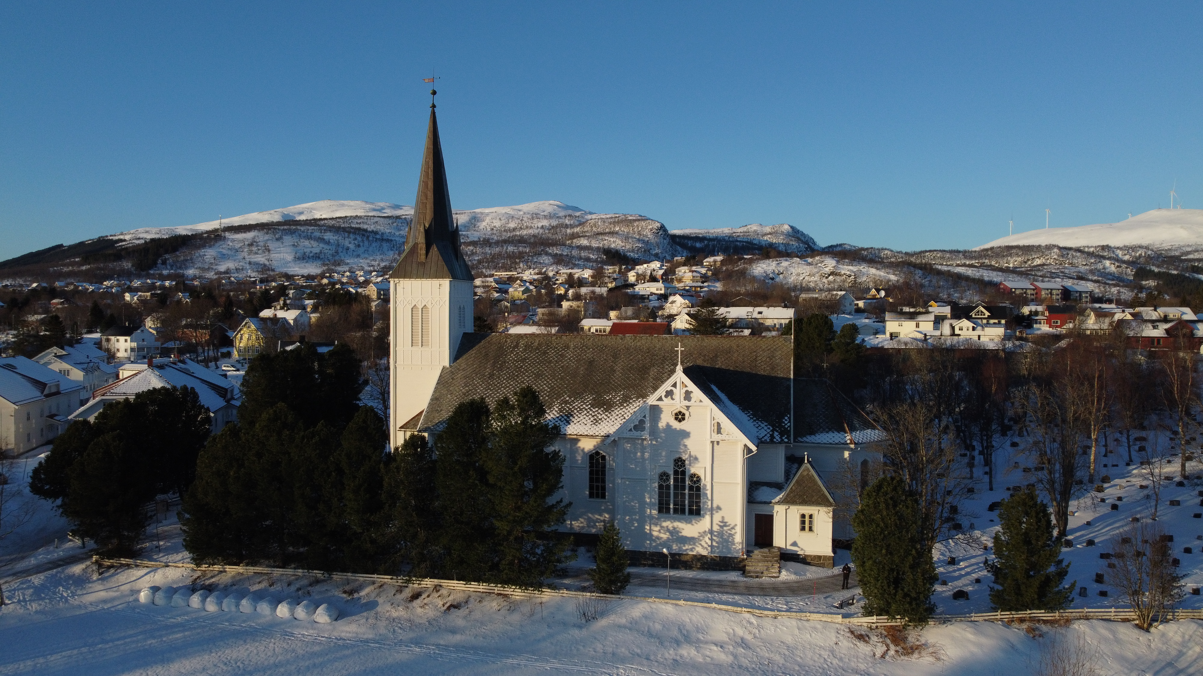 Foto: Sortland kirke av Tommy Amundsen