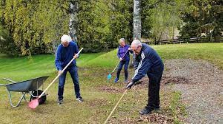 BLI MED PÅ KIRKEGÅRDSDUGNAD 25.APRIL