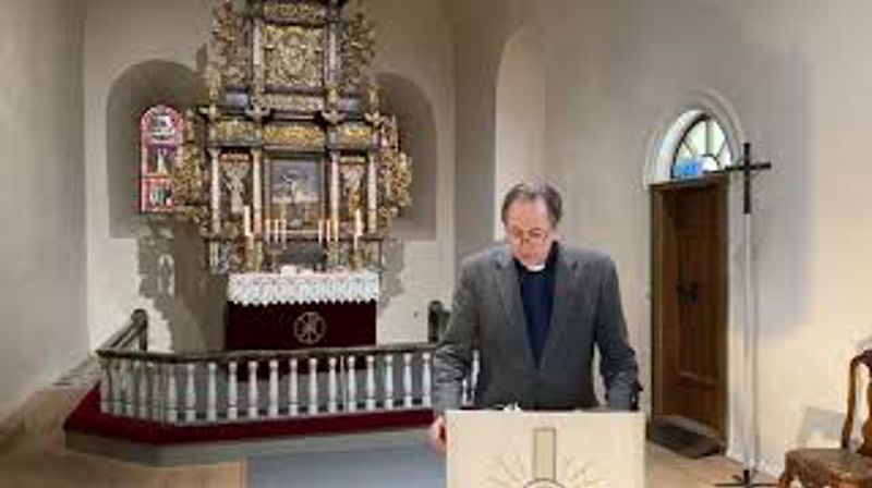 Påskemorgen fra Stange Kirke