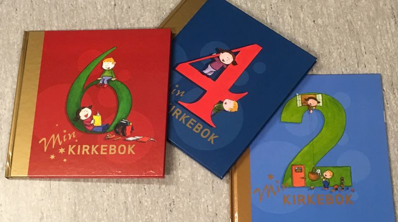 Bondens marked 28/11 - utdeling av Min Kirkebok