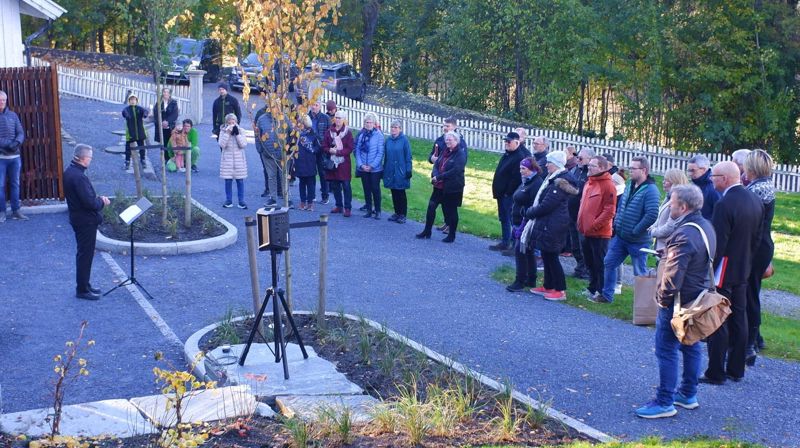 Fra offisiell åpning av minnelund ved Egge gravplass. Foto: ©Arne Opdal