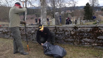Dugnader på gravplassene
