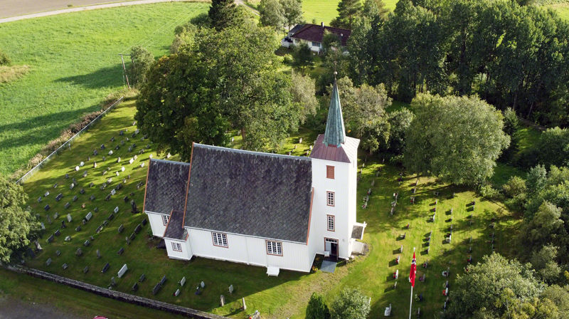 Foto: Skei kirke