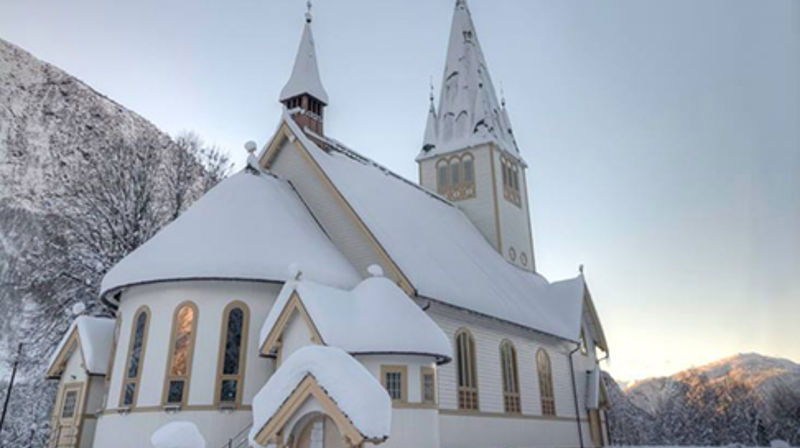 Påmelding til gudstenestar i jula i Stordal kyrkje