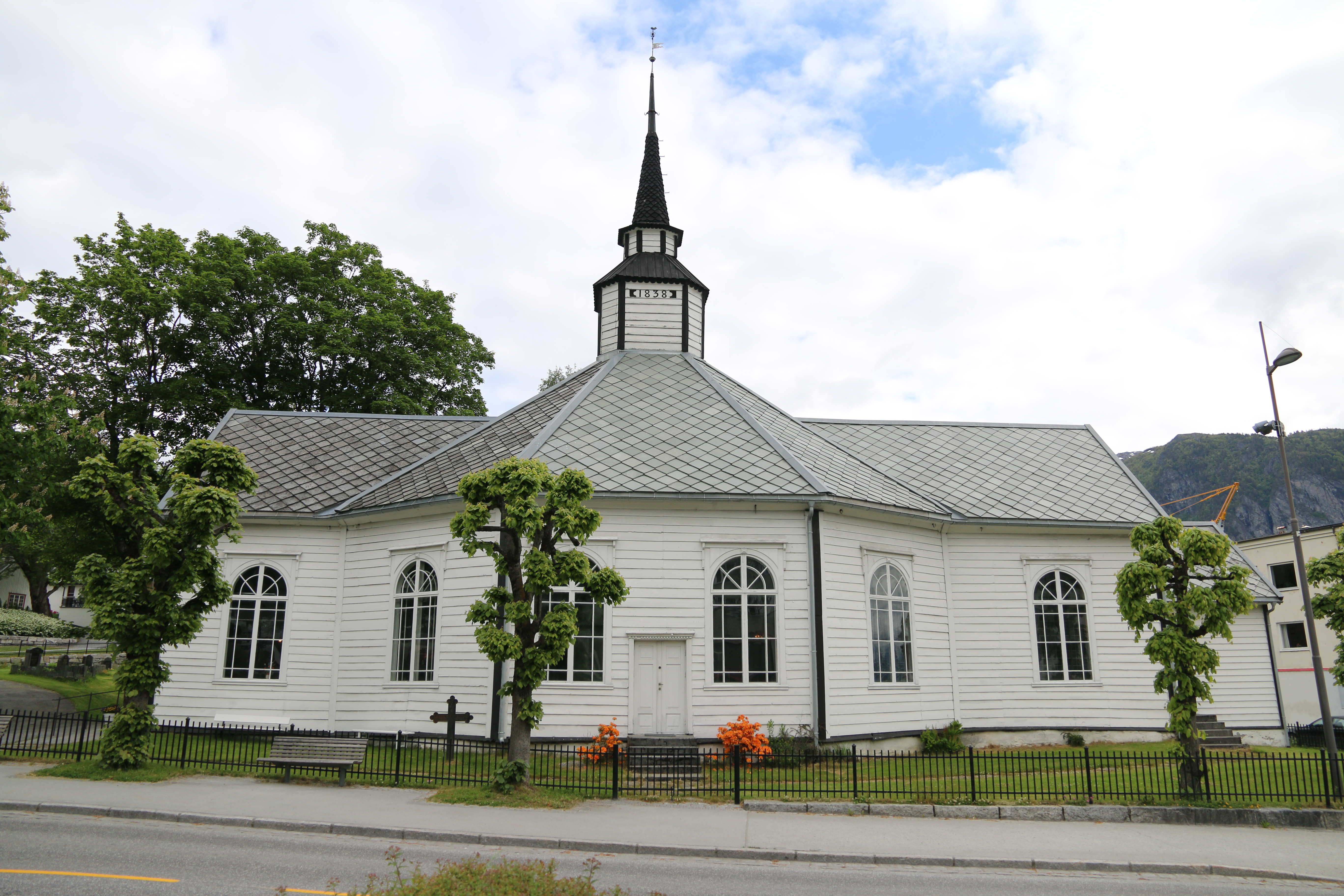 Stranda kyrkje