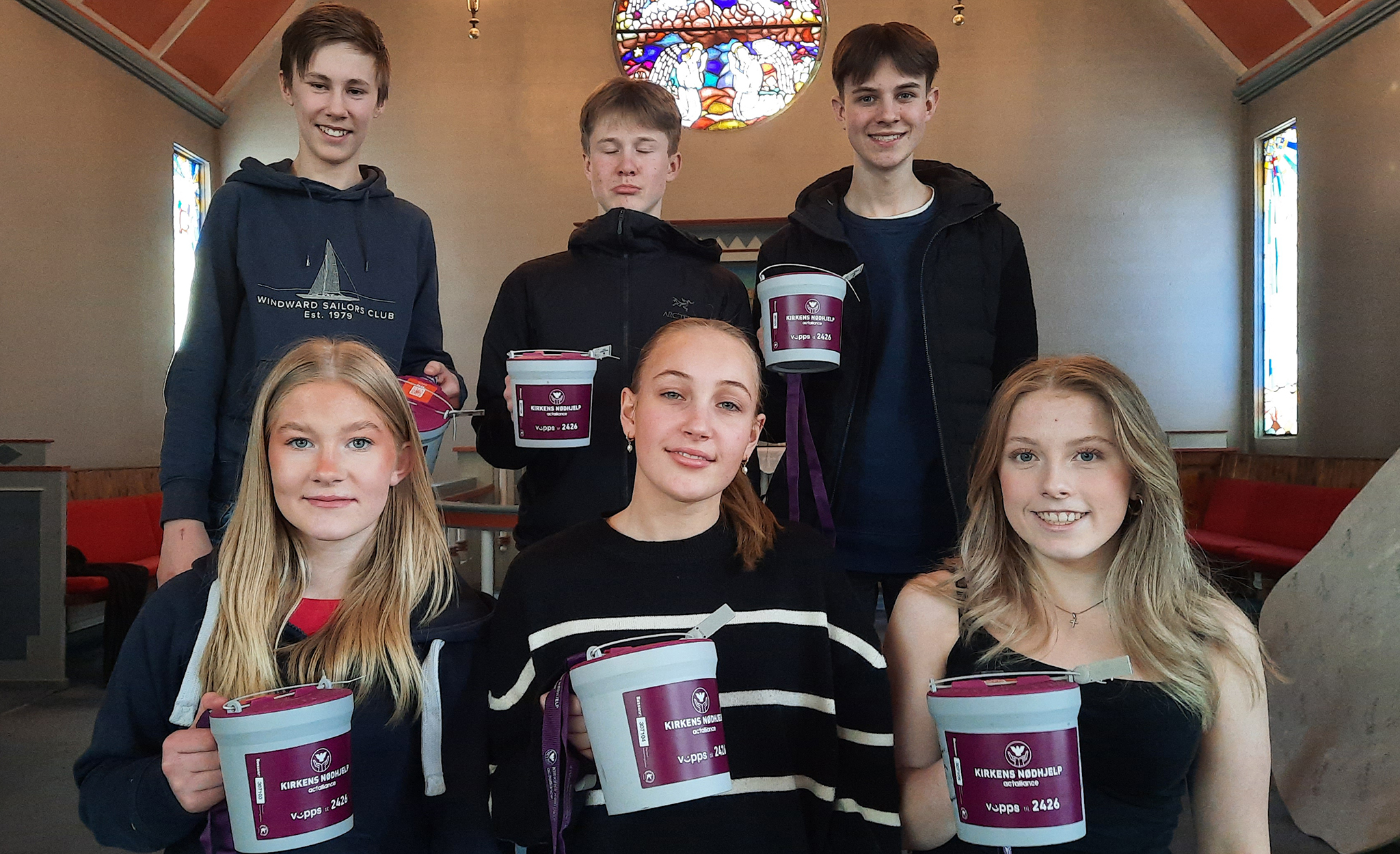 Øverst frå venstre: Magnus Bakken Fylling, Sivert Lausund Urkedal, Emrik Østrem Vartdal Nedst frå venstre: Vilde Mari Uri Tønnesen, Madelen Midtgaard, Emma Svensson Aarseth