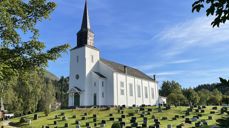 Førde kyrkje er ei av 12 kyrkjer i Sunnfjord kyrkjelege fellesråd