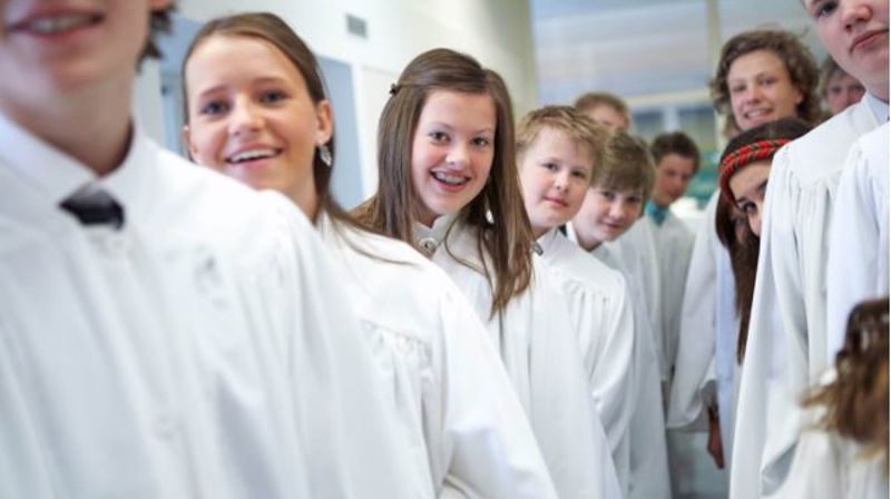 Konfirmasjonsgudstenenster