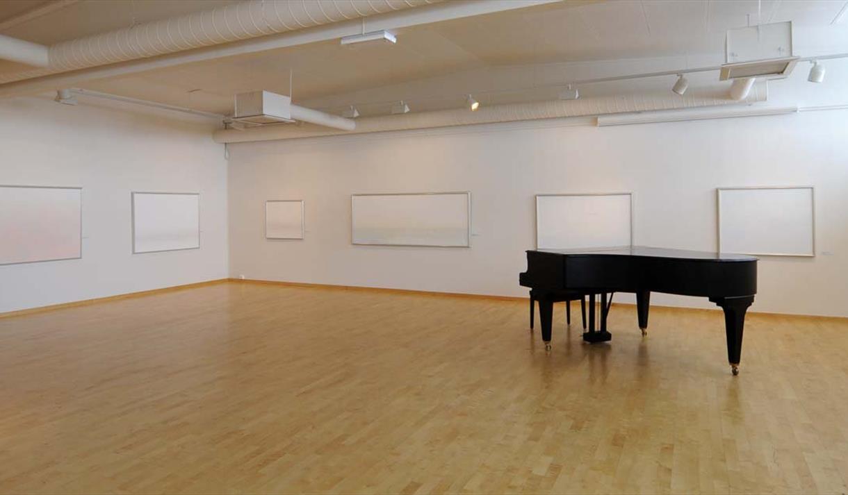 Gudstjeneste på galleriet