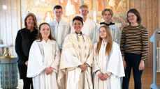 2023-kullet med konfirmanter i Svalbard kirke, foto: Anja C. Markussen/Svalbardposten