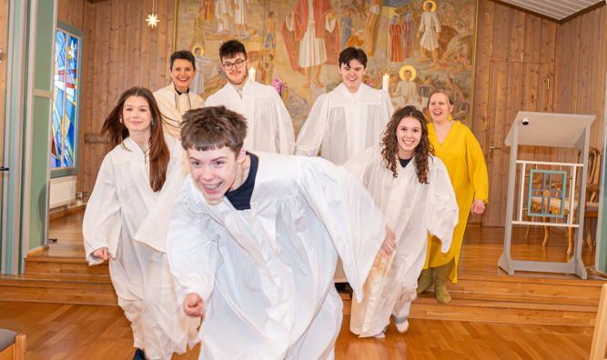 Konfirmanter 2026. Foto: Tare Reklev Øverbø