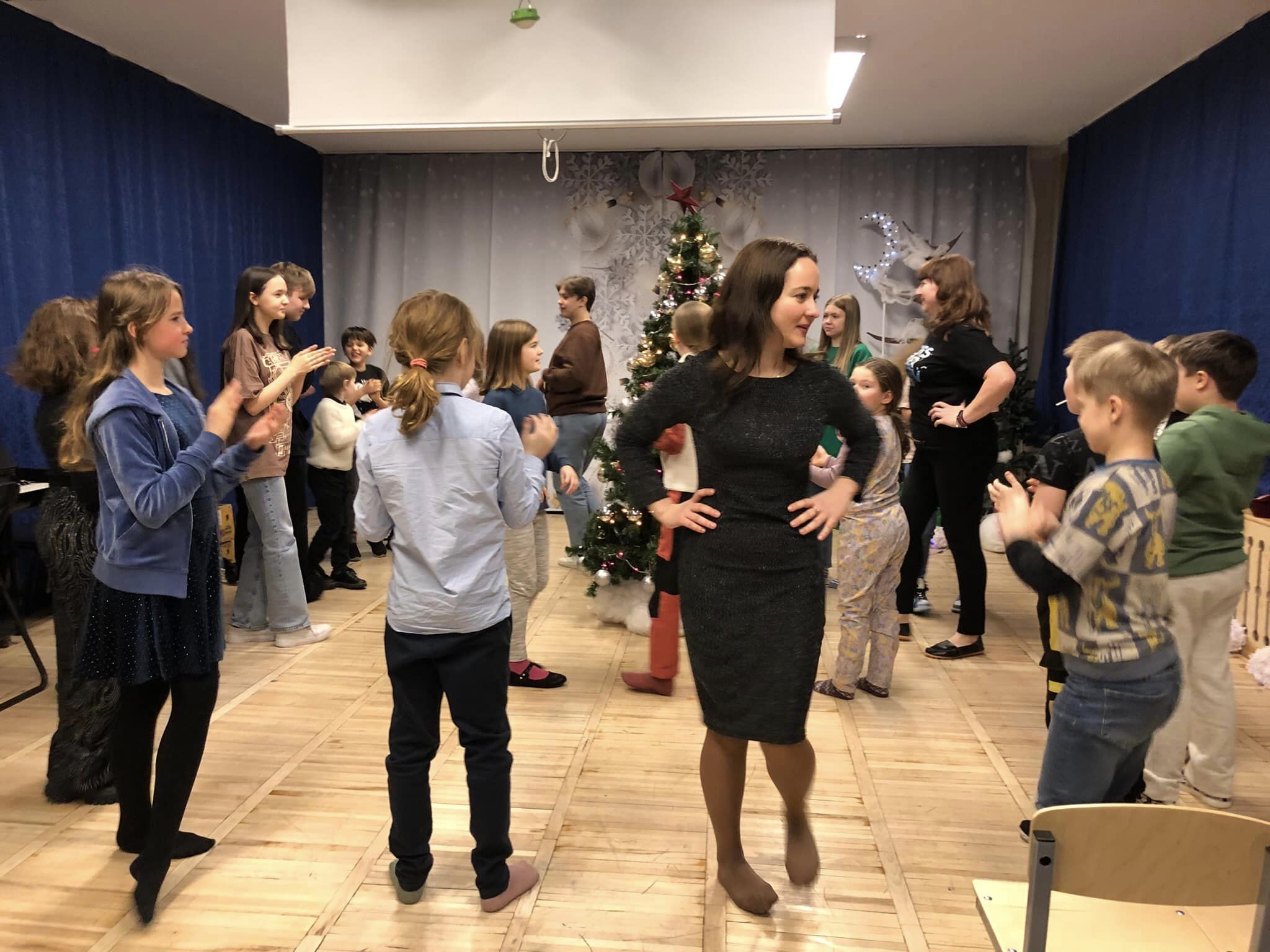 Lek og moro i forbindelse med ortodoks jul i Barentsburg.