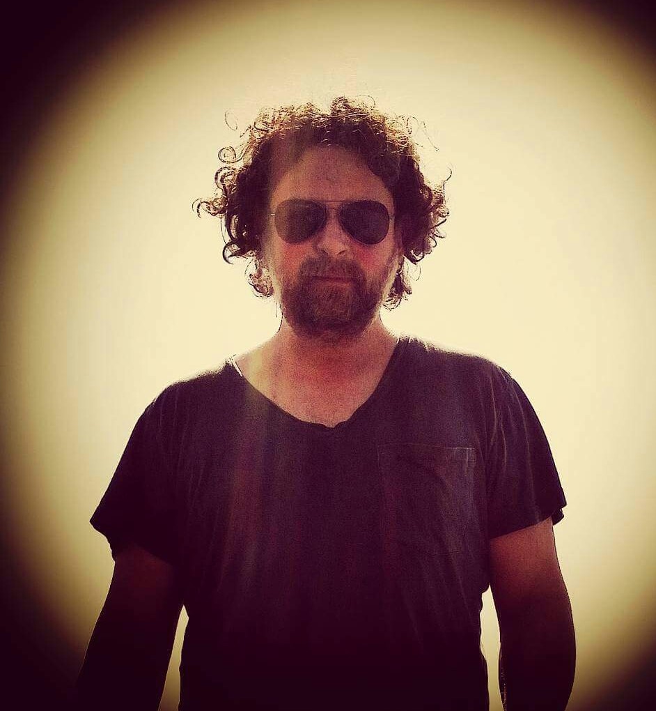 Fredrik Nilsen kommer på musikk-kafeen 14. november i Kirkestua