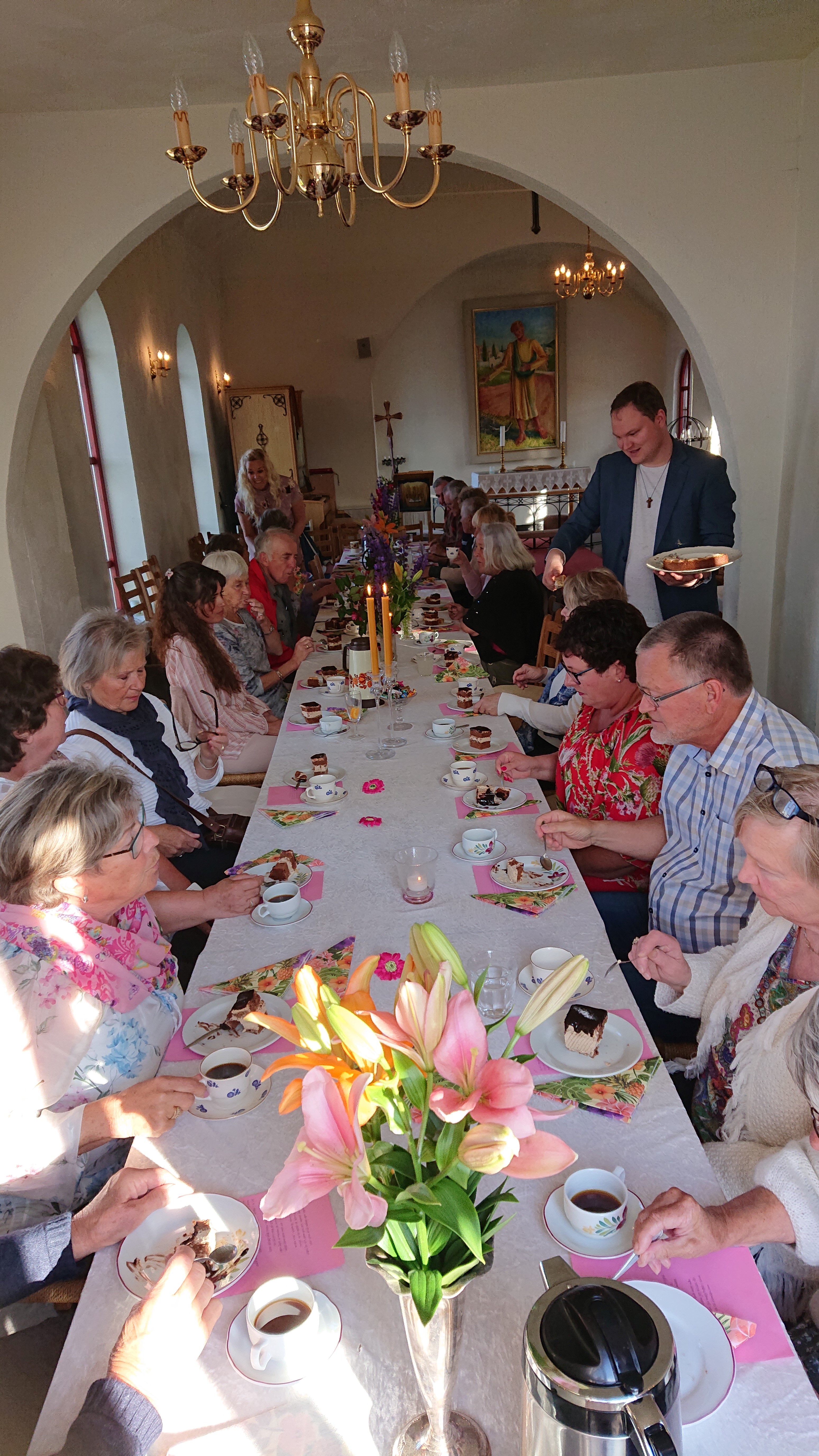 Årets fest for frivillige gikk av stabelen i Nesbygda kirke