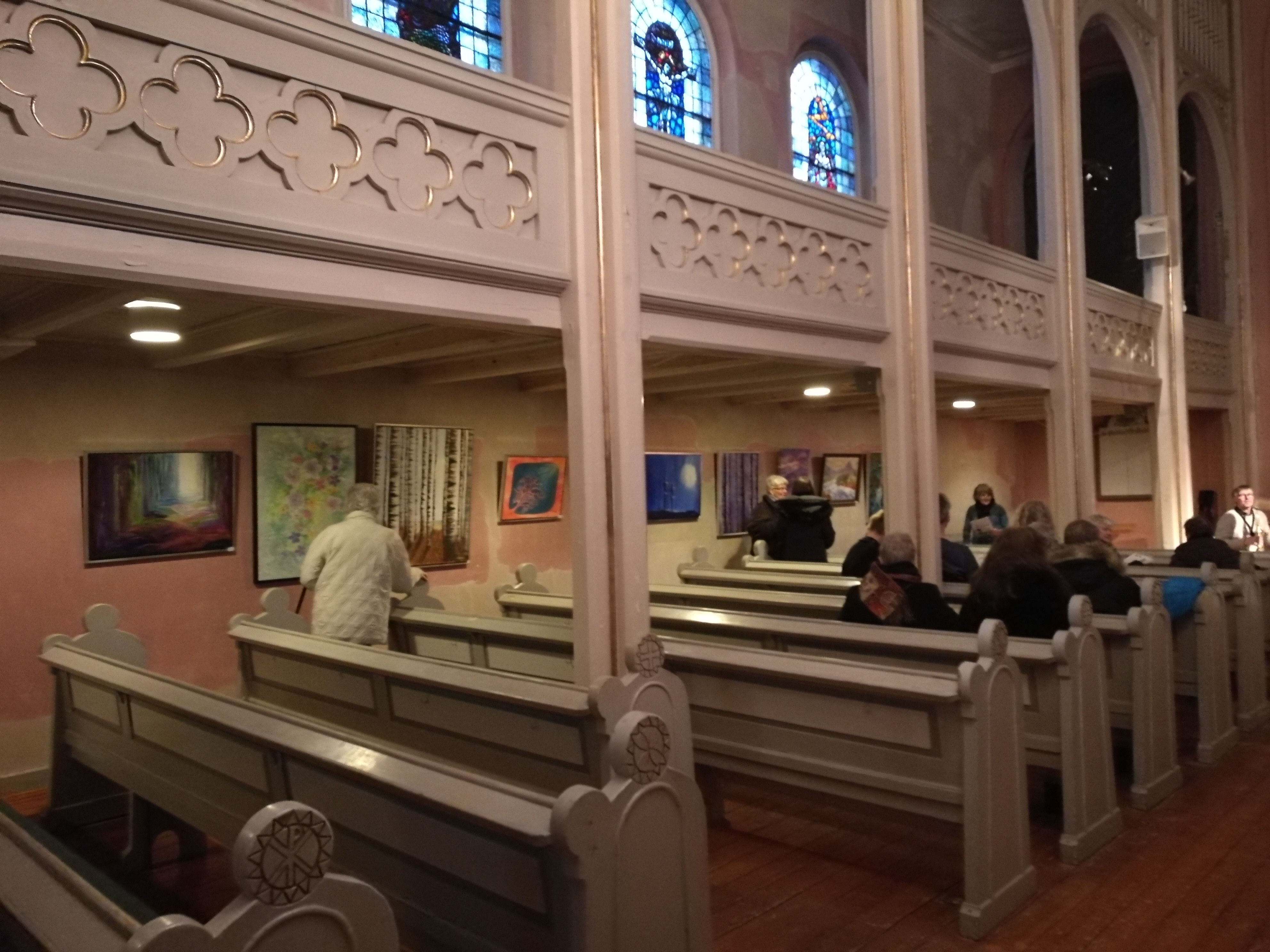 Konsert og vernissage i Svelvik menighet