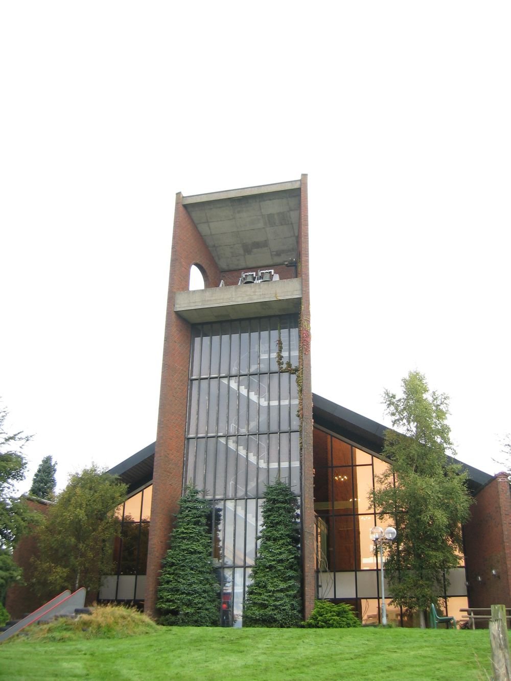 Bryne kyrkje