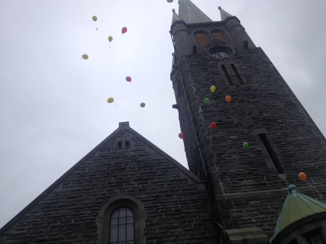 God pinse til liten og stor!