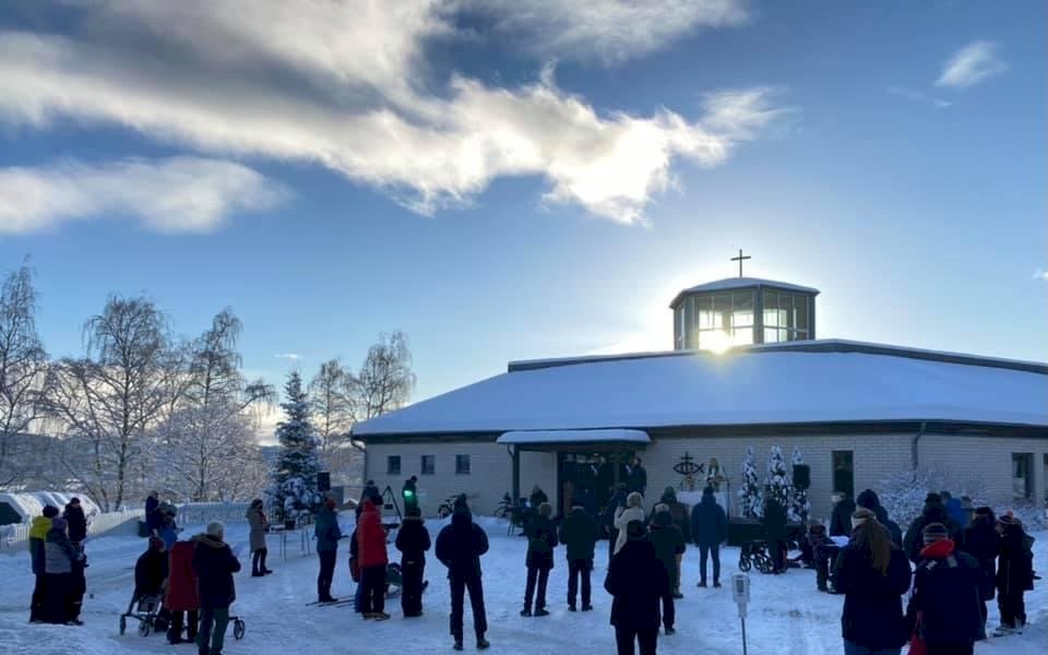 Byåsen kirke i julen