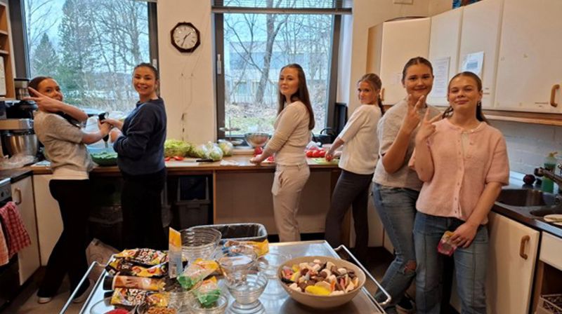 Velkommen på årsmøte 2025 søndag 22.03. etter gudstjenesten, ca. kl. 12.30. Les årsmeldingen her!