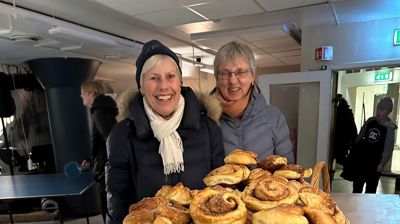 Ungdommer overrasket med boller