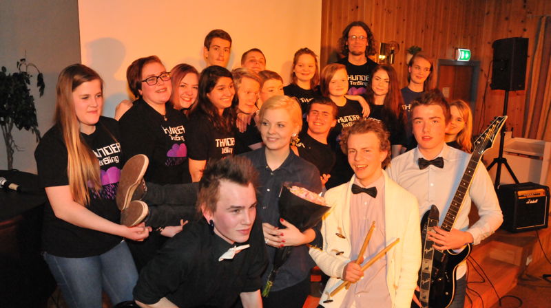 Konsert med Thunder TenSing
