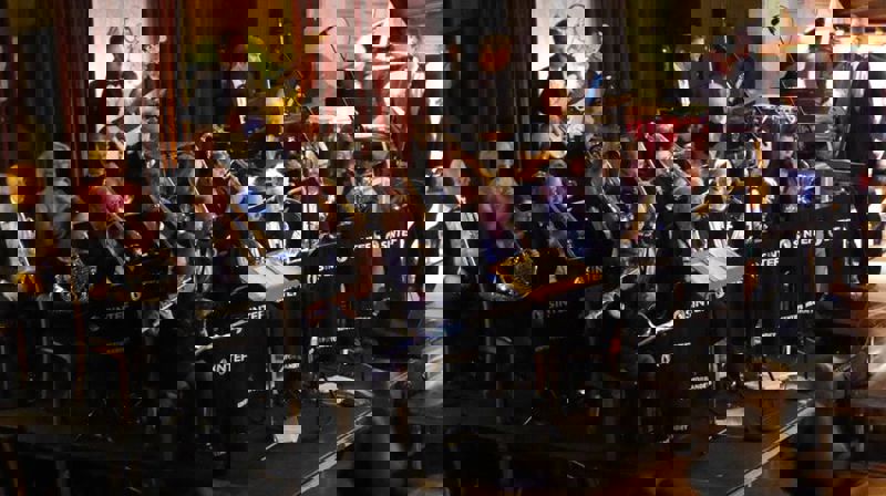 Storband og salmer - Hoeggen kirke