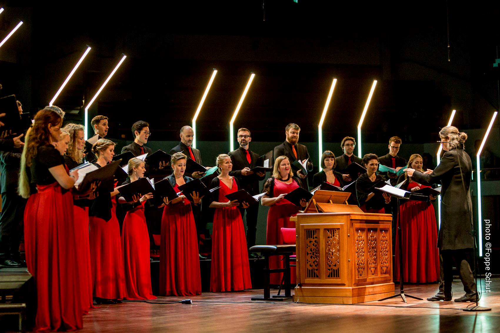 Et av landets fremste kor kommer til Ilen kirke i kveld, tirsdag 12. desember kl 19. Foto: Foppe Schut