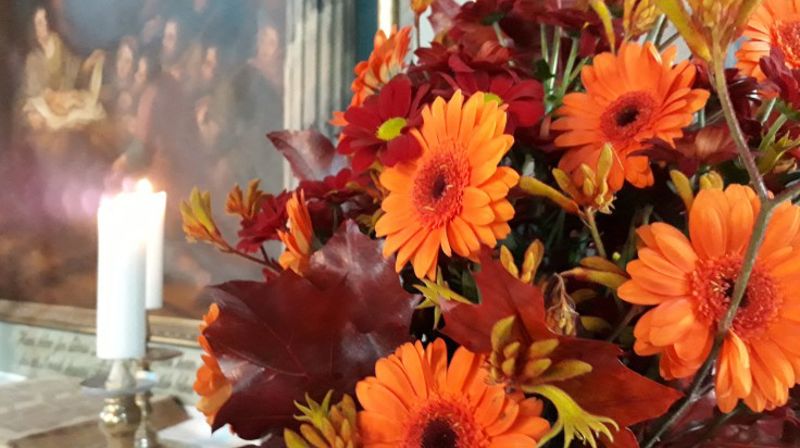 Nå åpner vi kirkedørene!