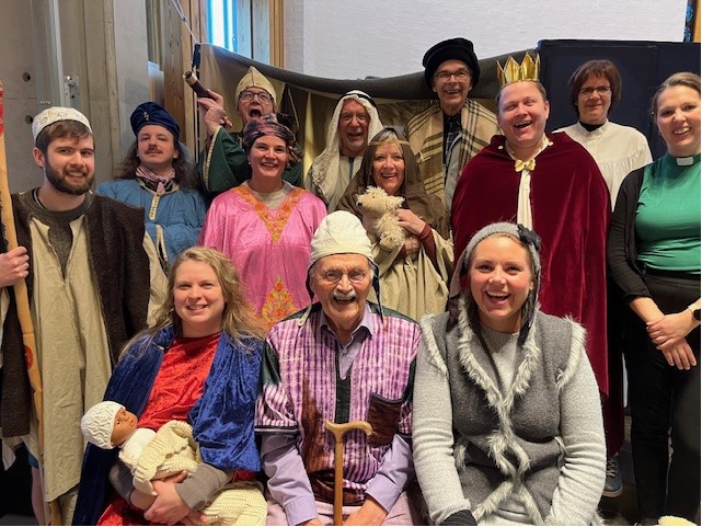 Familiemesse og juletrefest i Hoeggen kirke