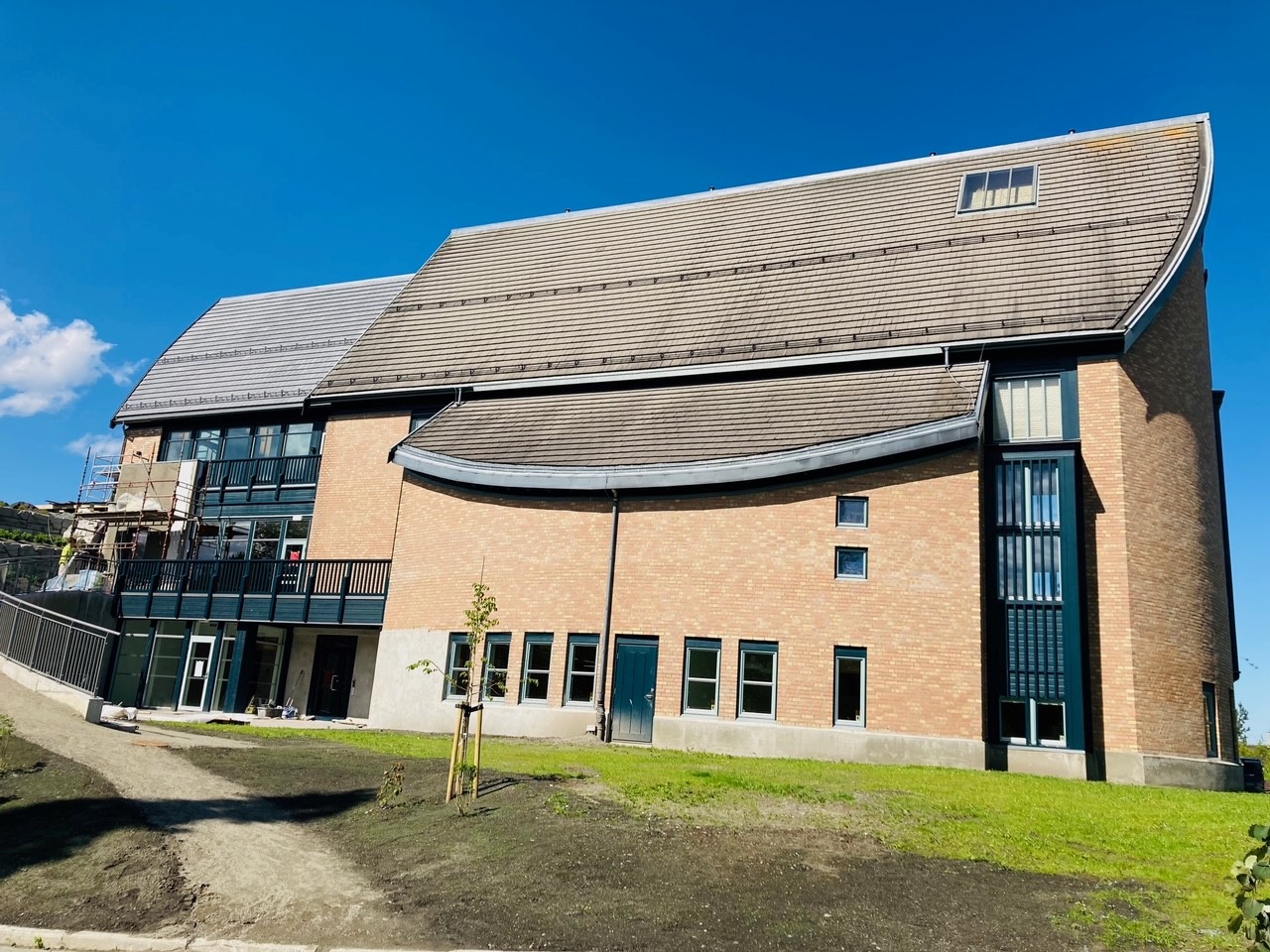 Hoeggen kirke er nå åpen - det skal markeres