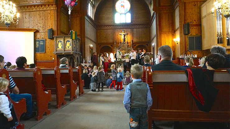 Ti gode grunner til å gå på gudstjeneste