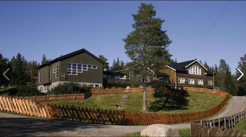 Mjuklia leirsted og gjestegård i Berkåk.  Foto: NMS