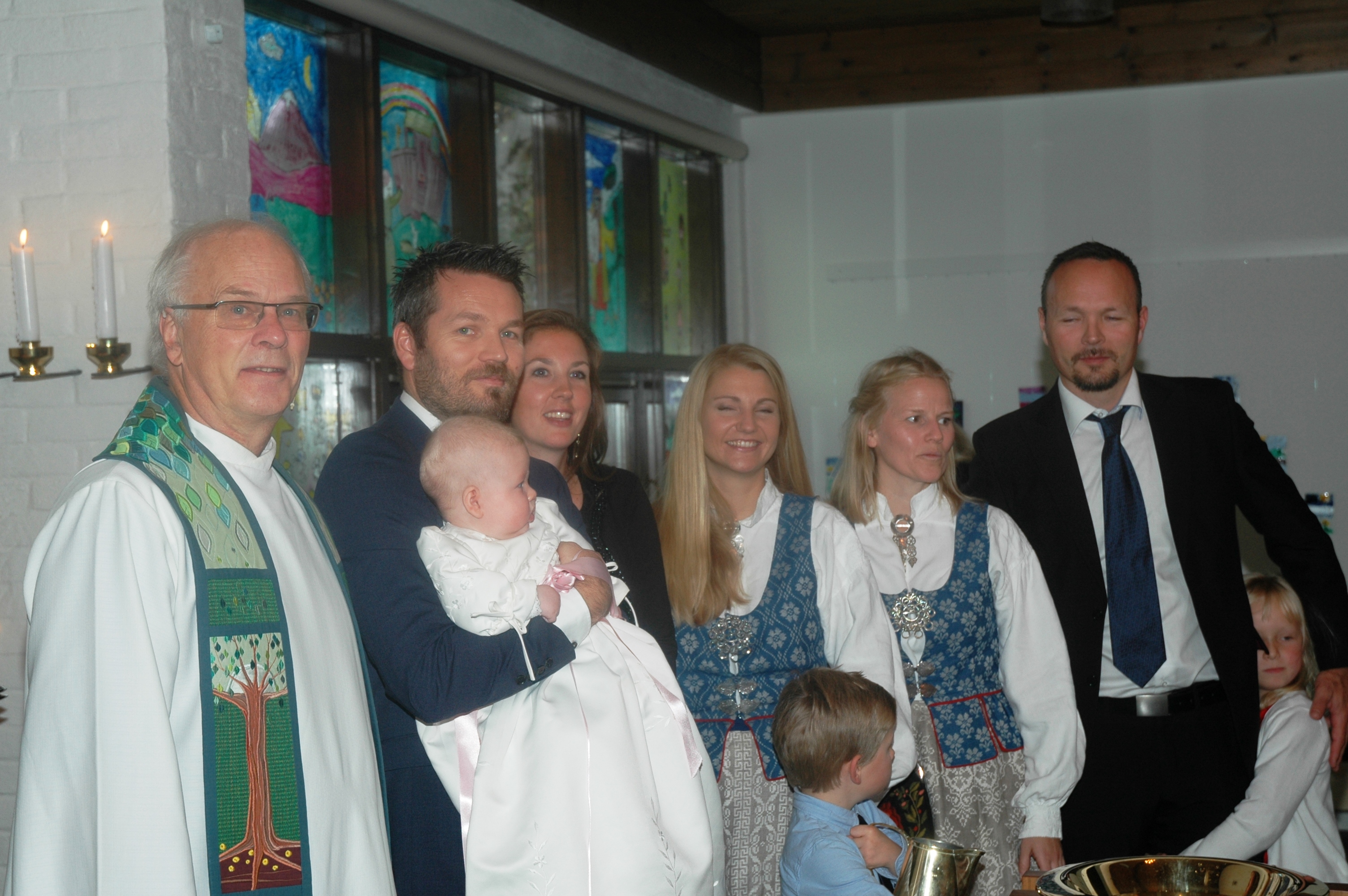 Hvordan foregår dåp i Strindheim kirke?