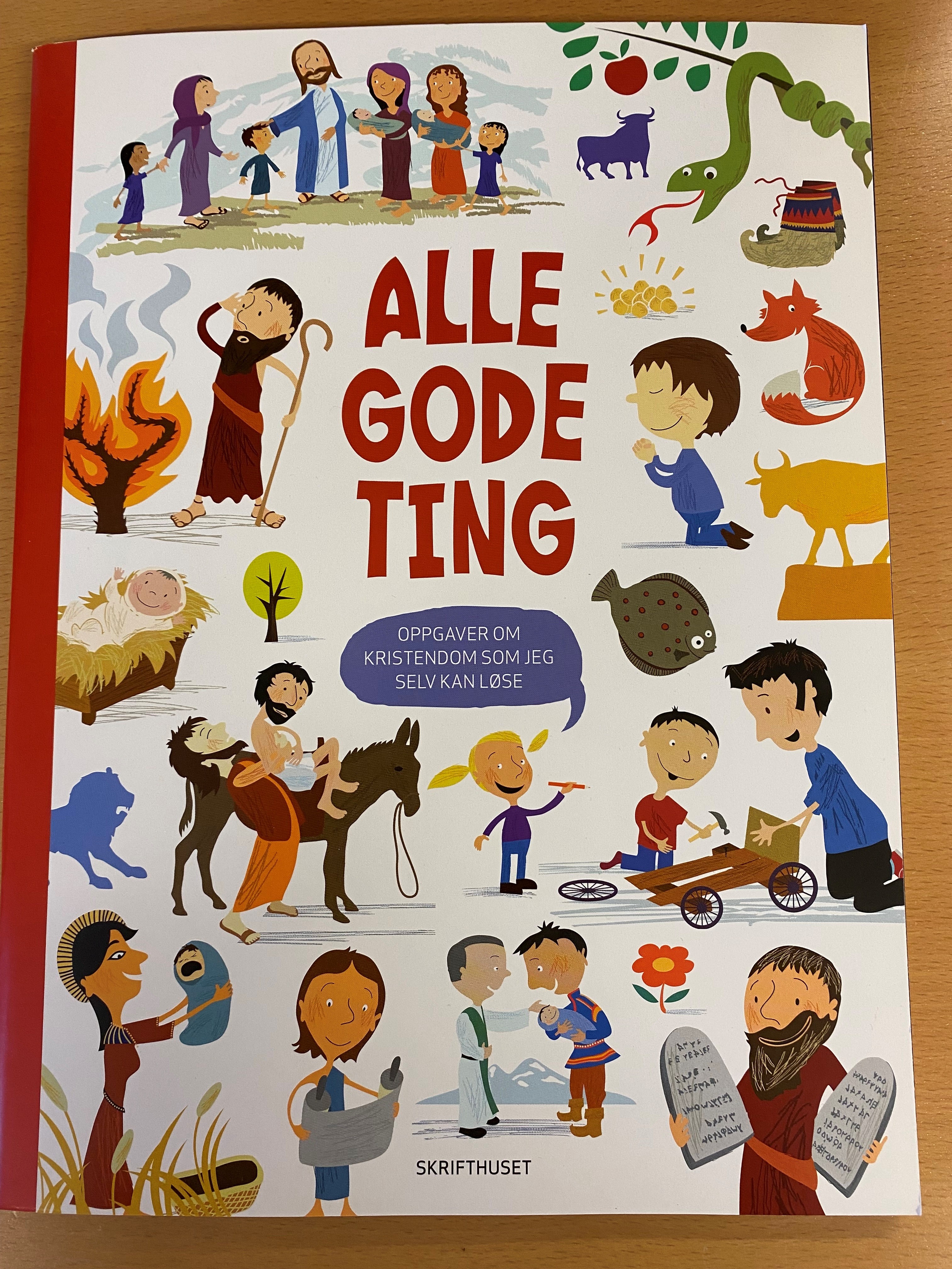 Utdeling av bok til alle 6-åringer