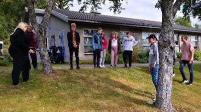 Konfirmasjon: Du lærer om kristne verdier; du får markert at du begynner å bli voksen; du får mye fin oppmerksomhet, og du får nye venner. (Illustrasjonsbilde: Bo Mathisen)